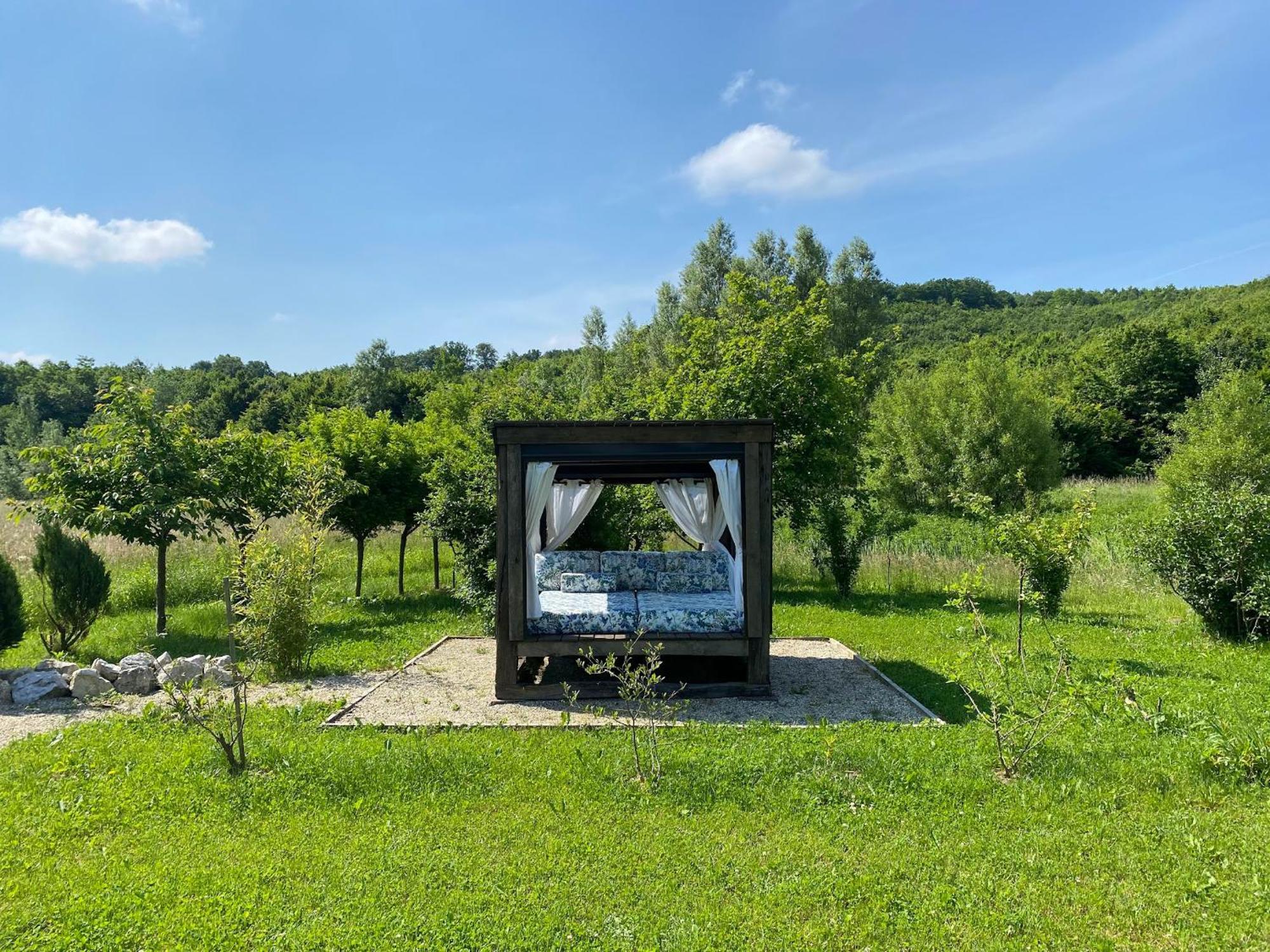 Private Village Varazdin (Adults Only) Pihovec Dış mekan fotoğraf